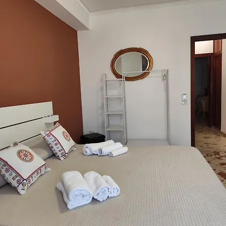 Casa Medi * 切法卢